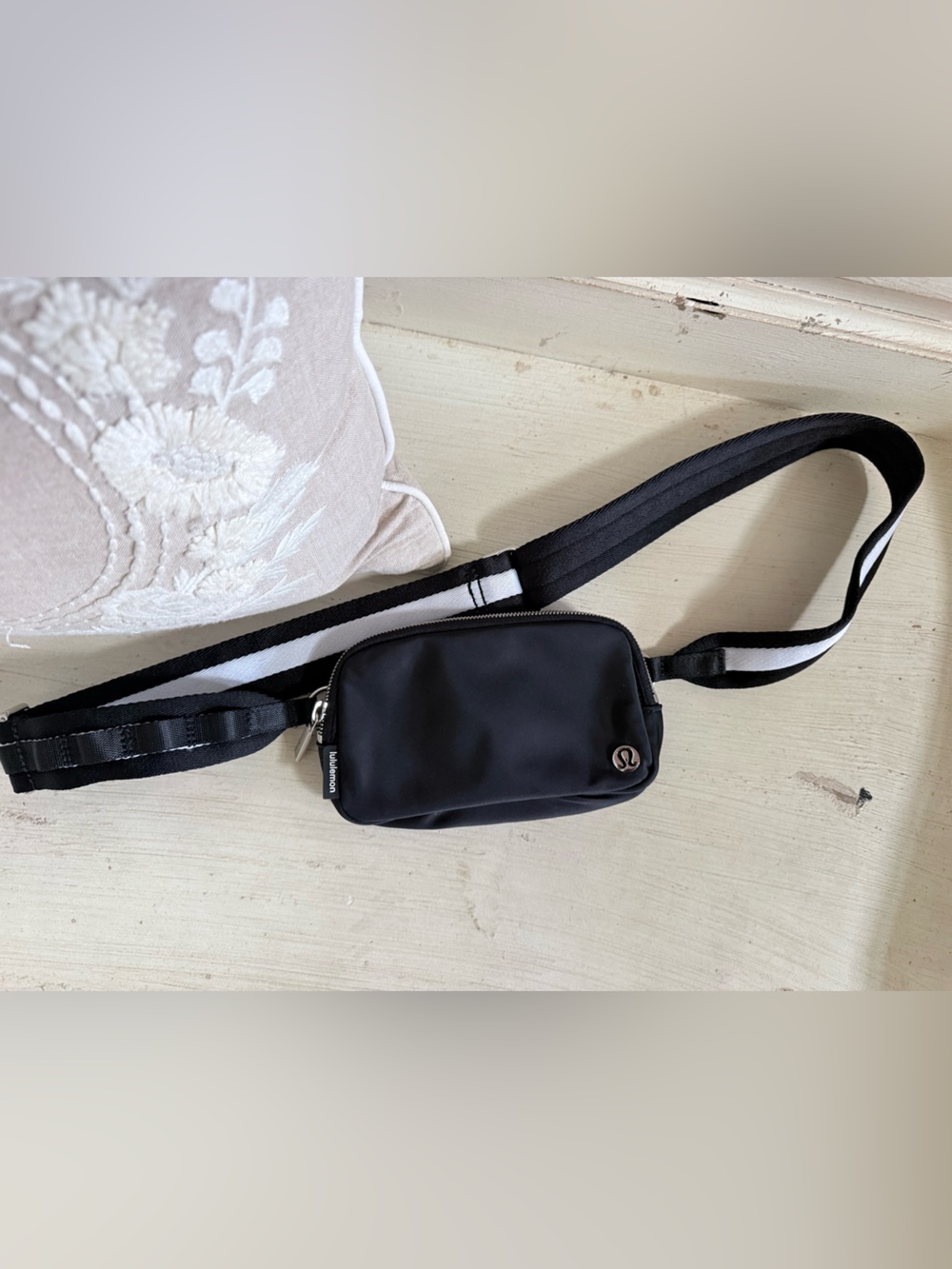 lululemon Black belt bag
